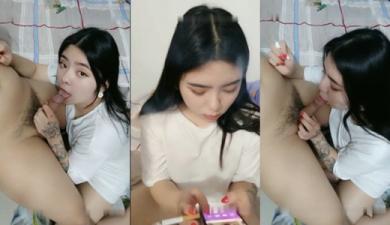 莉莉在家与粉丝露脸激情啪啪，口活技术超绝！